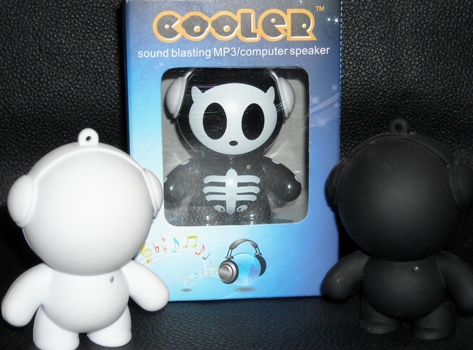 Мини човече високоговорител